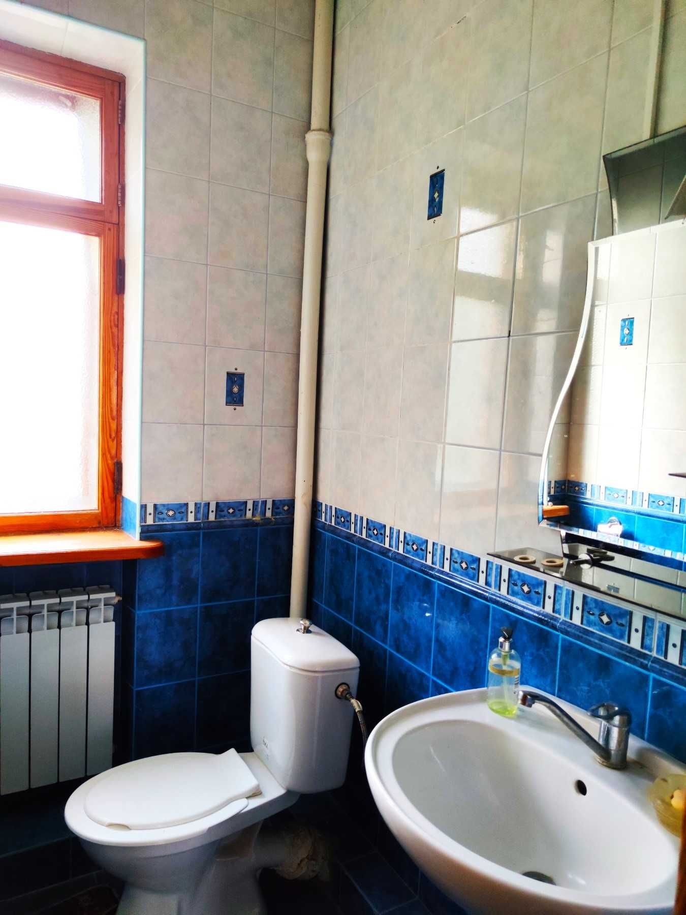 Продам дом в п. Коротич в 10 км. от метро Холодная Гора