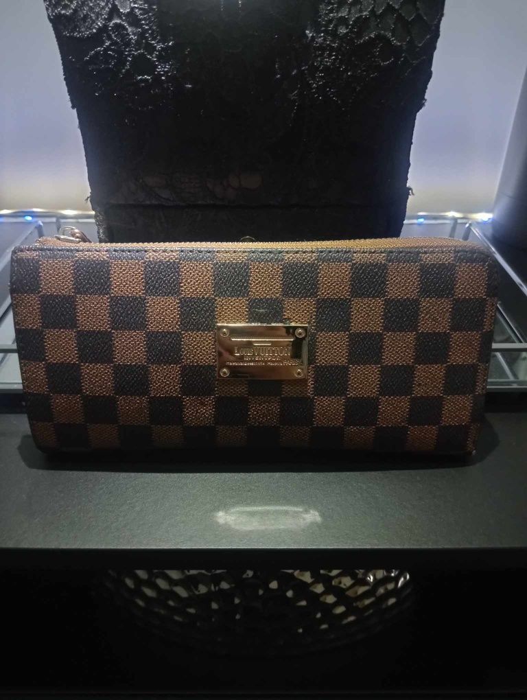 Carteira "Louis Vuitton"