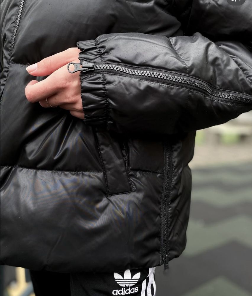 Зимова жіноча куртка пуховик adidas originals down чорна