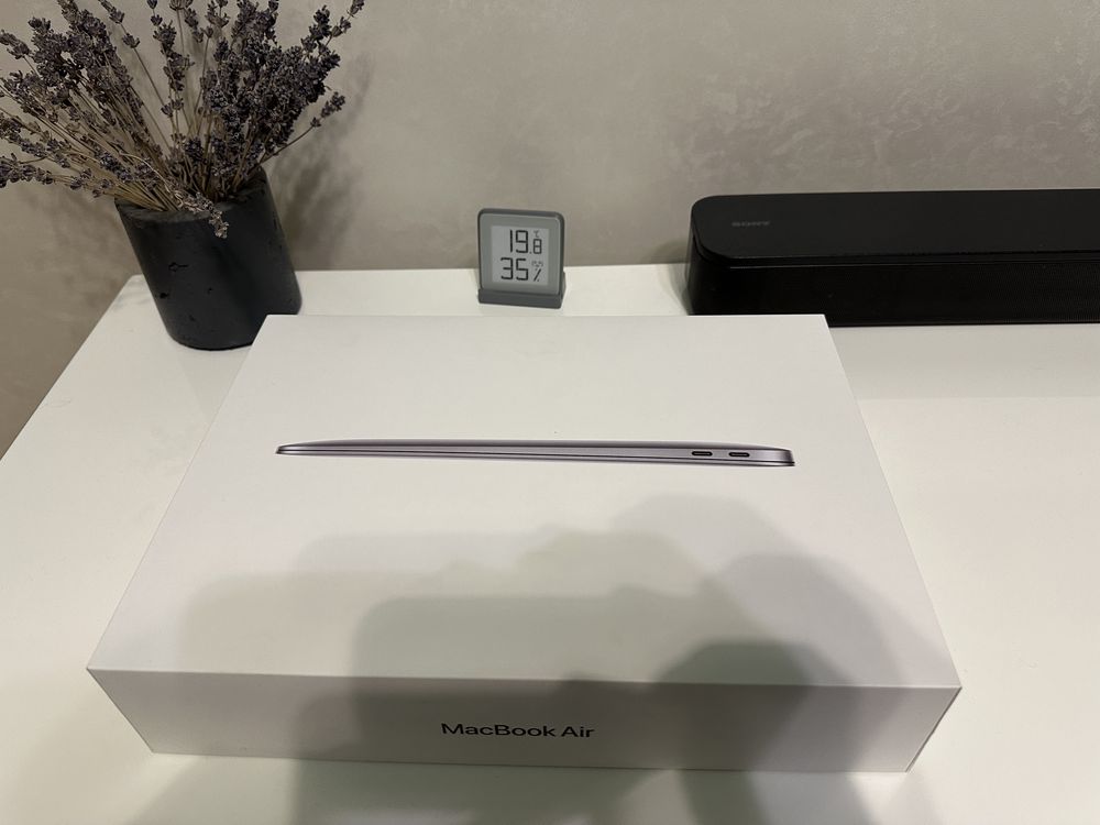 Macbook Air M1 2022р. ( MGN63 Space Gray) 8/256 Офіційний в Україні