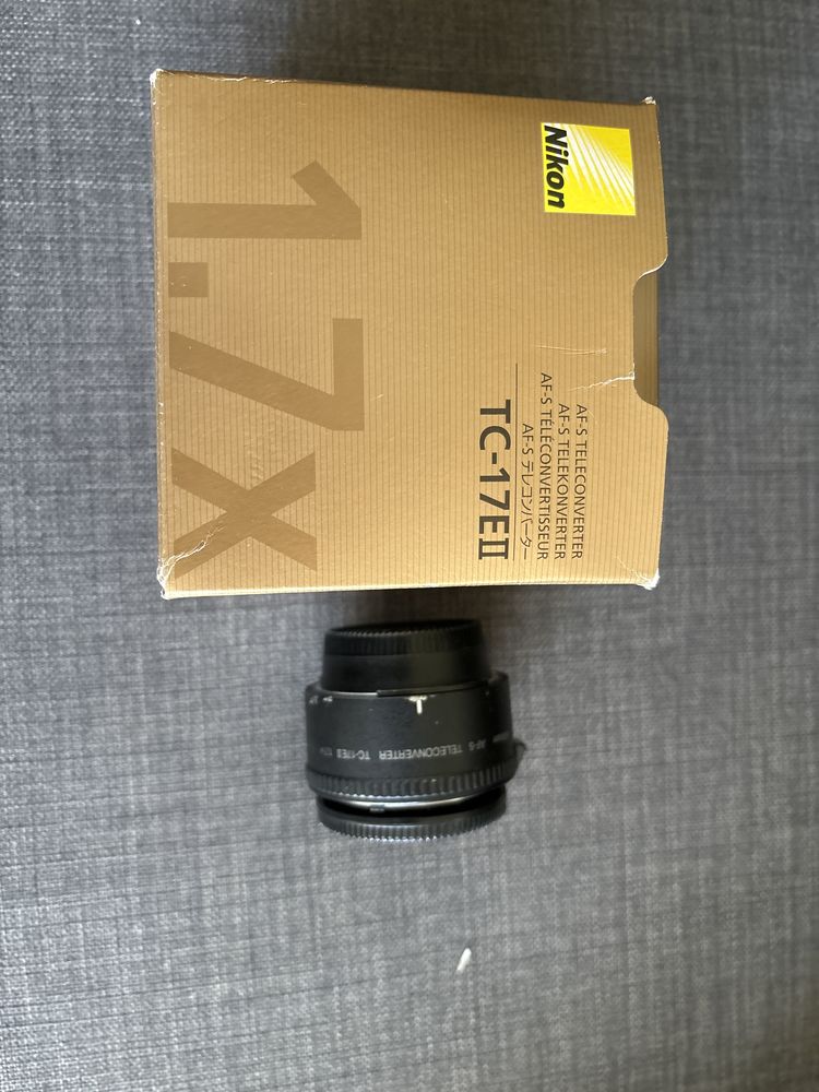 Nikon Teleconversor TC 1.7 EII