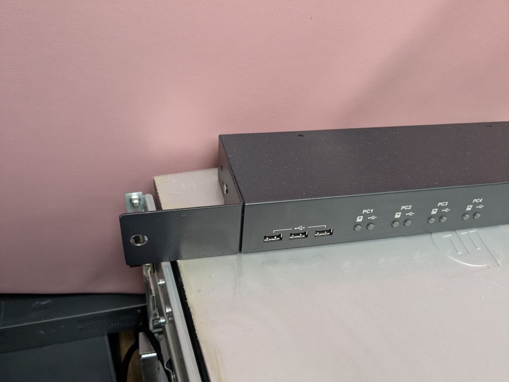 HP Console switch