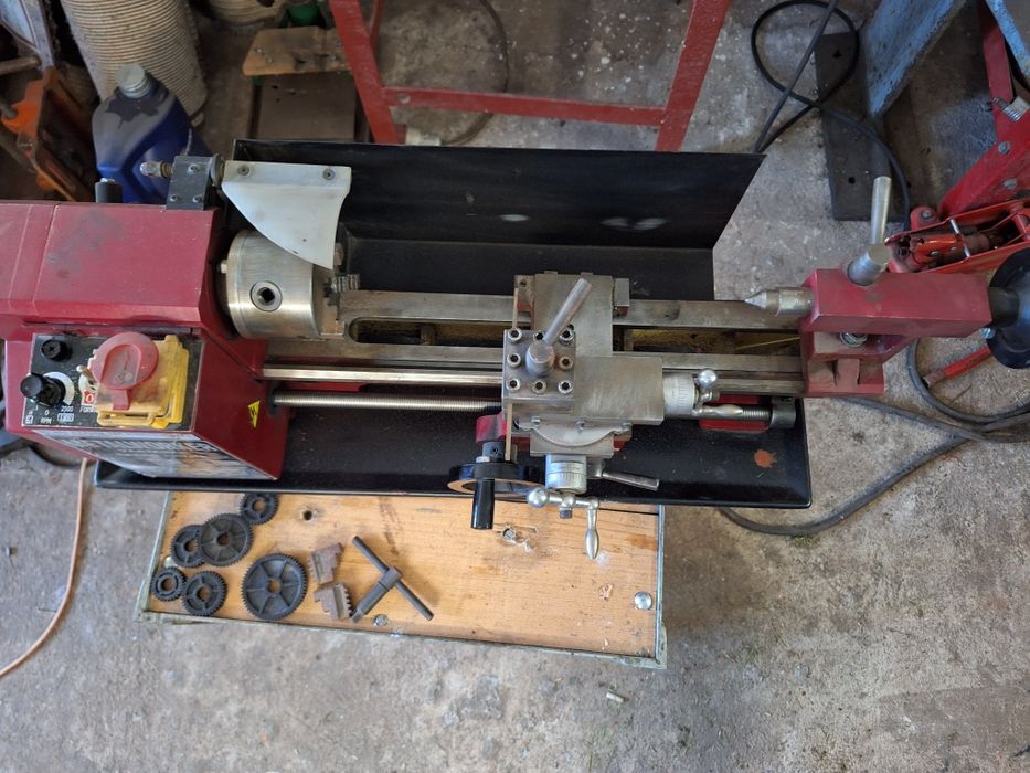 Tokarka stołowa firmy METALWORKER