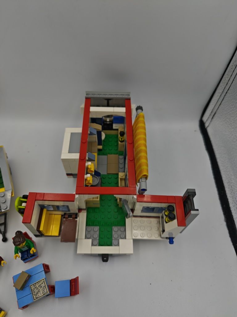 LEGO 41052 kamper, brak miśka i drzewek