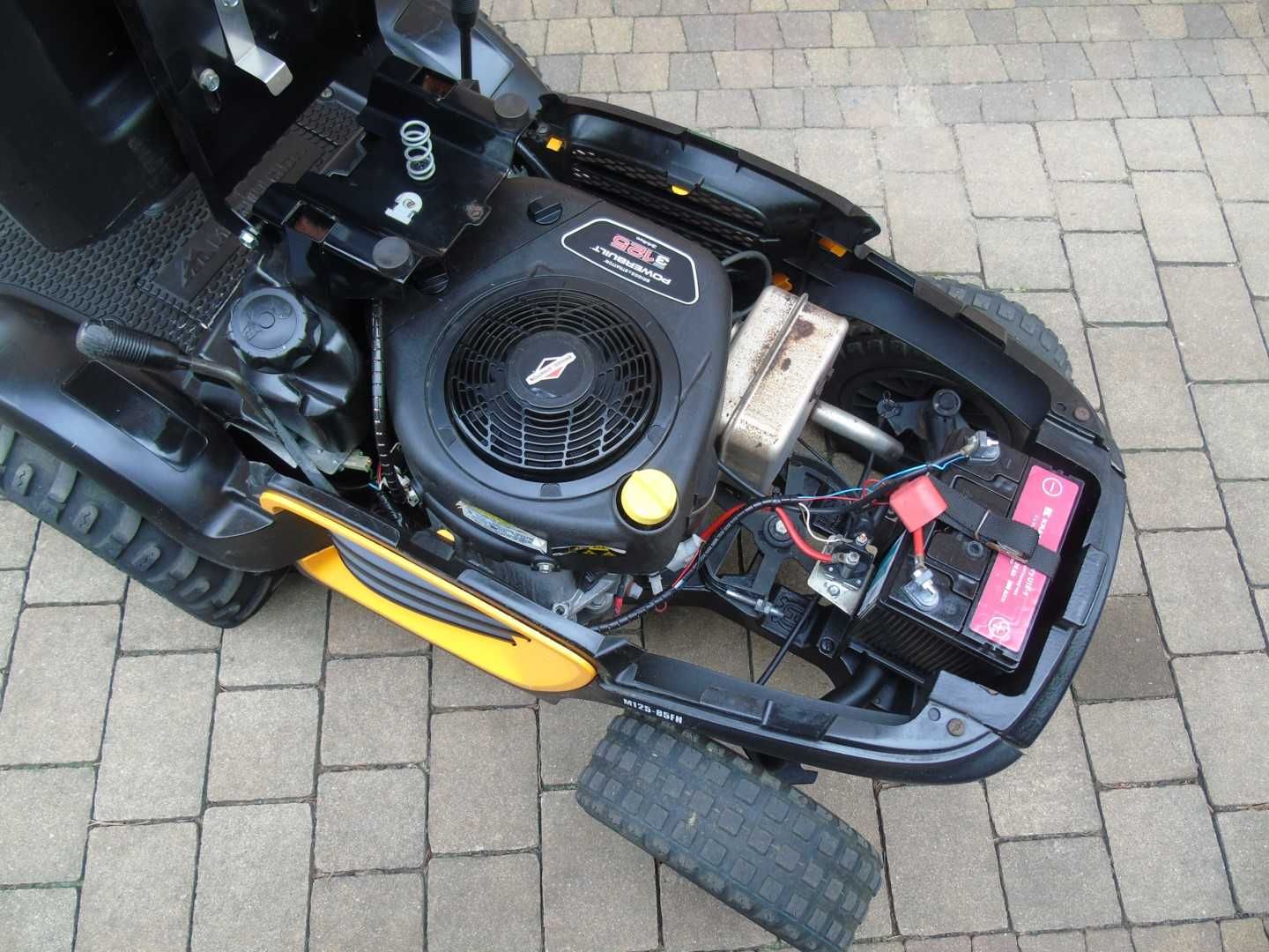 Traktorek kosiarka HUSQVARNA McCULLOCH  M125-85FH  12,5KM PO SERWISIE