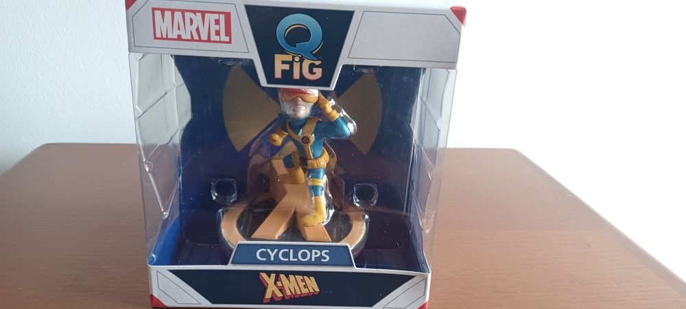Figura Qfig Cyclops