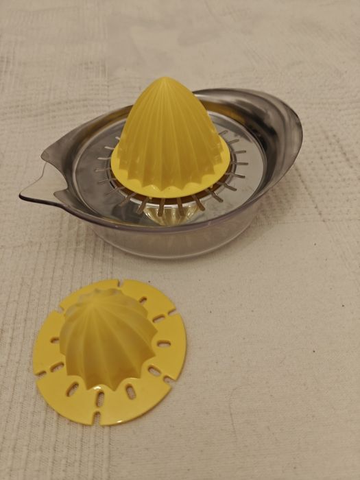 Wyciskacz do cytrusów Ikea wyciskarka ręczna