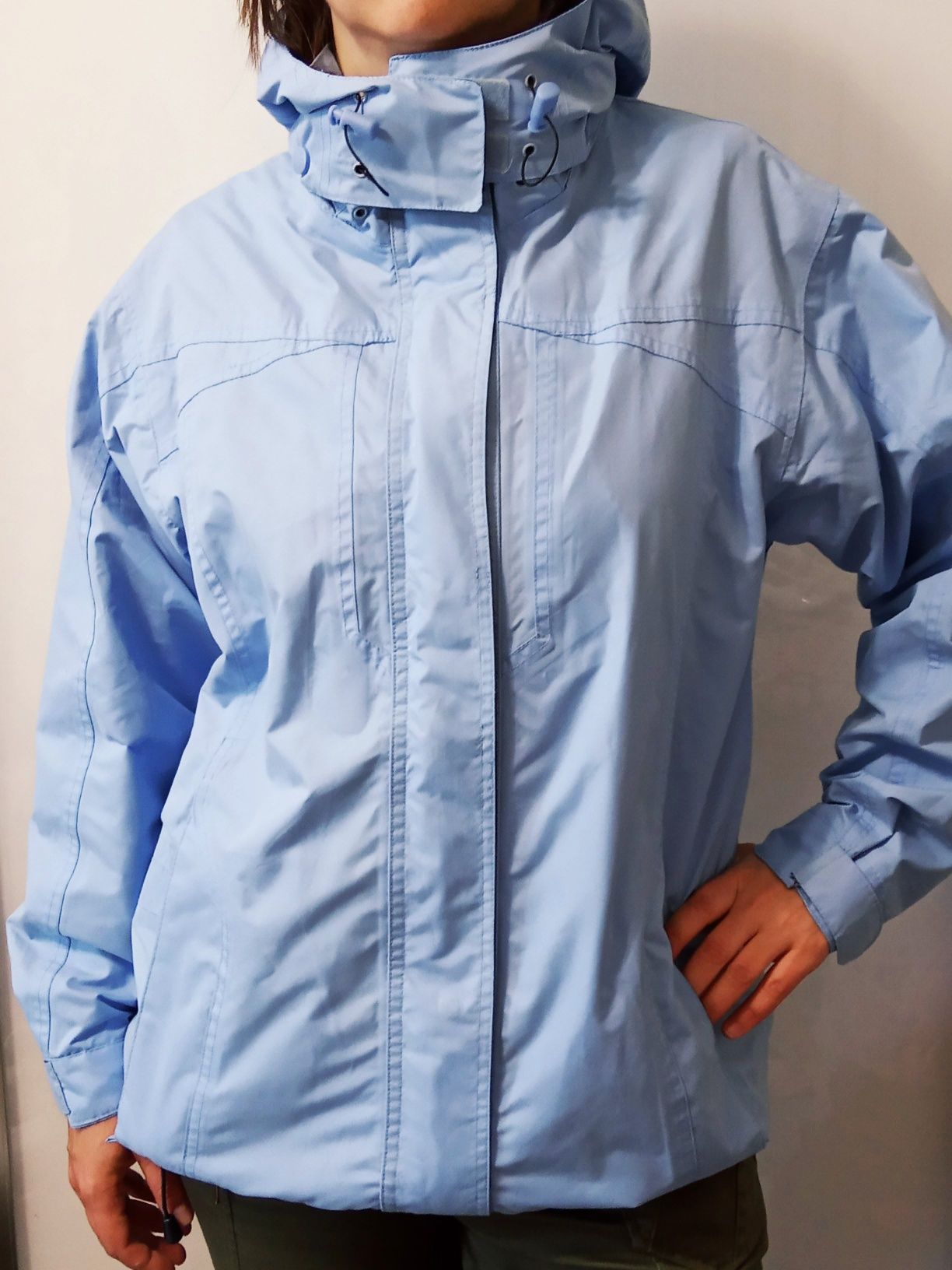 Курточка Arctic Storm 46-48 спортивна куртка вітровка жіноча/женская