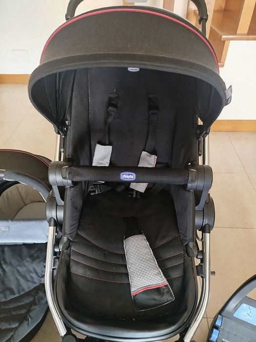 Carrinho Bebé Trio Best Friend + como novo