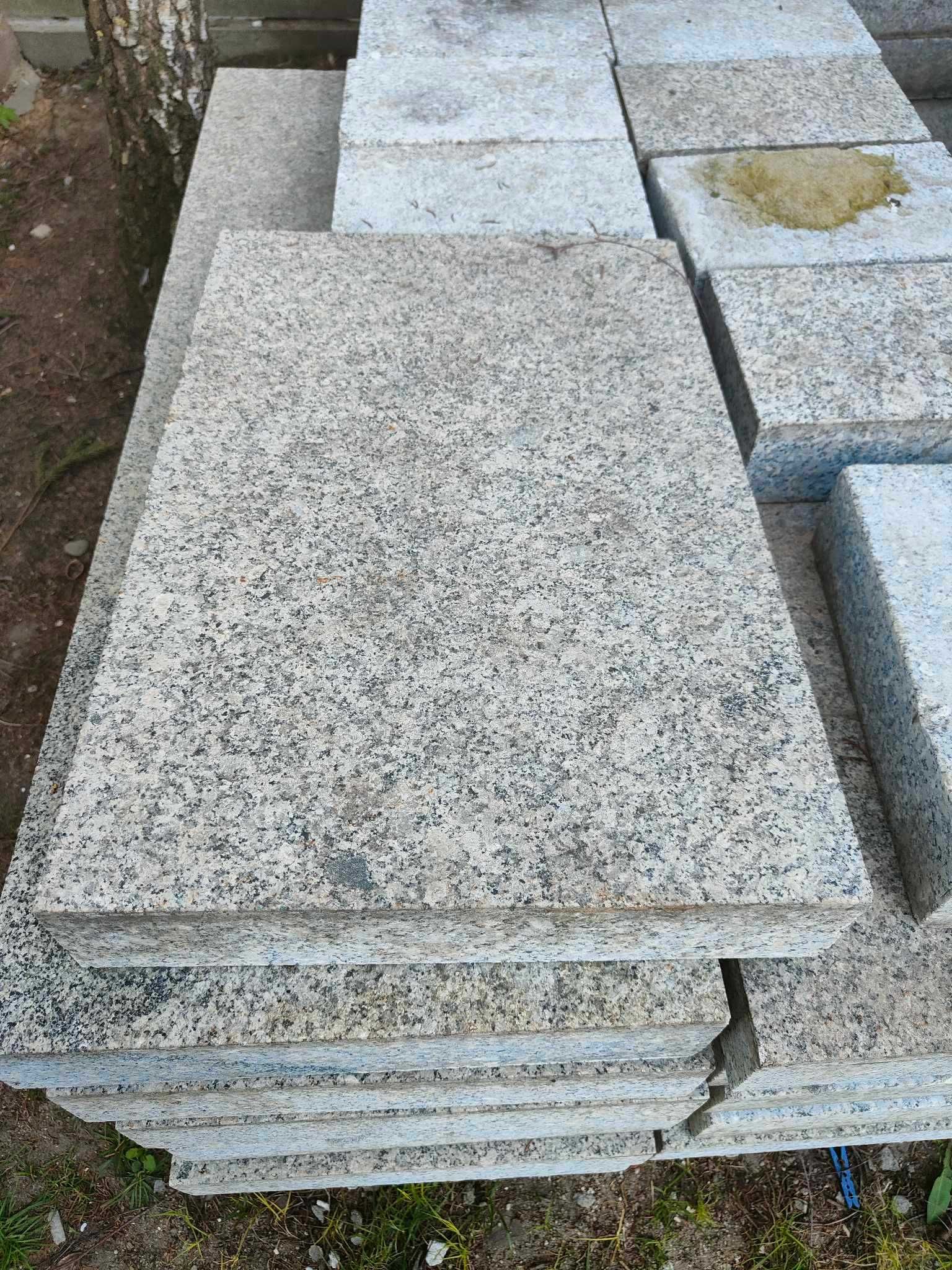 Płyty kamienne granitowe chodnikowe Strzegom 40x60 cm