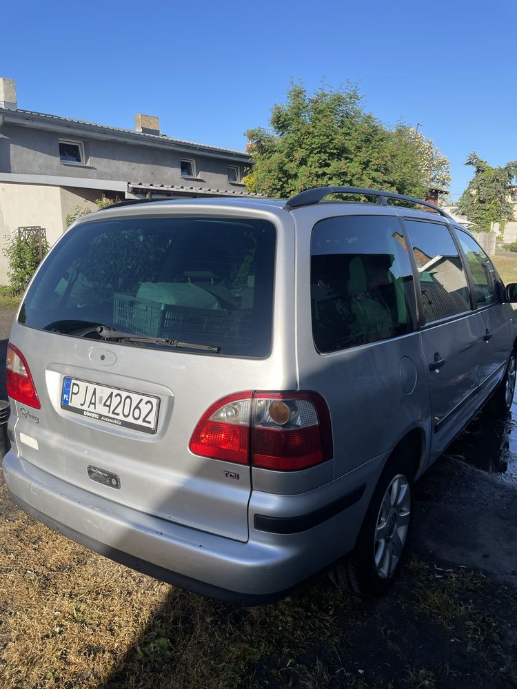 Ford Galaxy 1.9 tdi mały przebieg