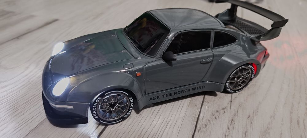 Samochód zdalnie sterowany Porsche 911 RWB Pandem Gray do Driftu 1:24