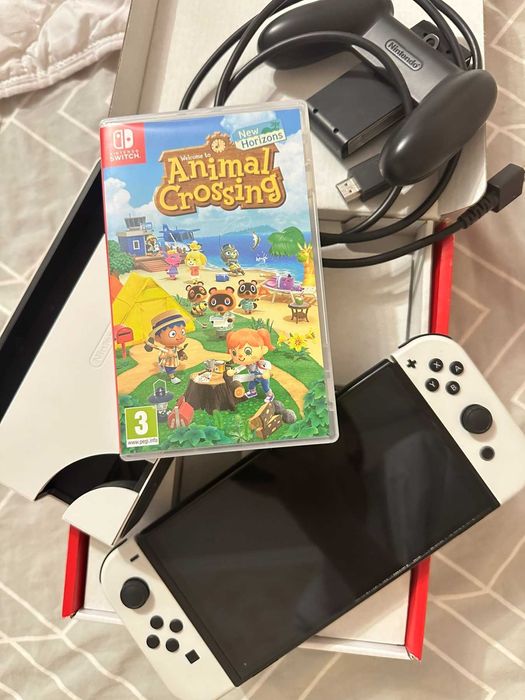 Консоль Nintendo Switch (OLED model) White set + гра Animal Crossing