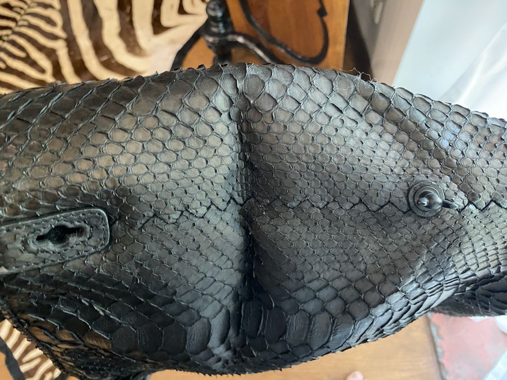 Сумка Bottega Veneta Pyton large