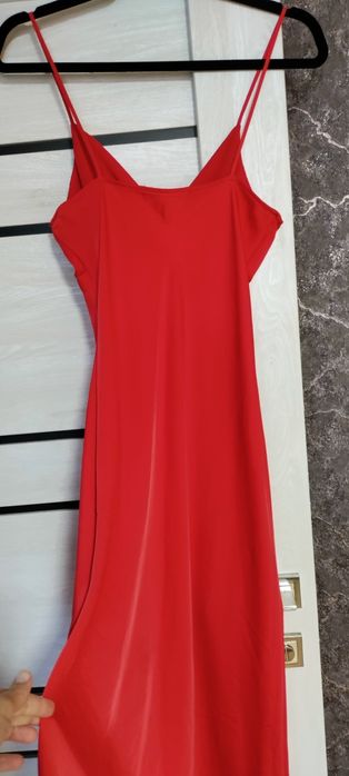 Сукня Zara червона, нова, розмір s