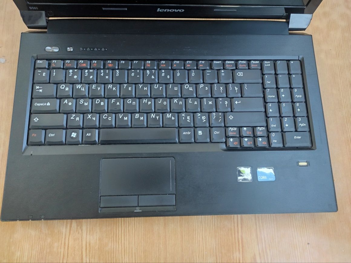 Ноутбук Lenovo b560