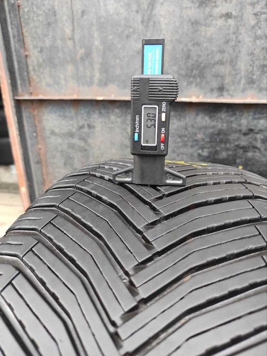 Michelin Cross Climate 2 SUV 235/50r19 made in Italy 22год, 5,3мм, M+S