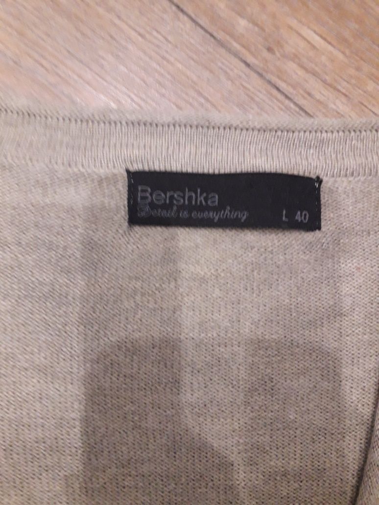 Sweterek Bershka L