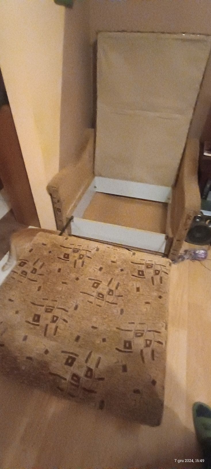 Fotel z funkcją spania