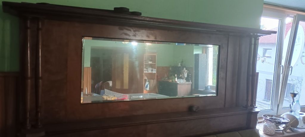 Sofa z lustrem Antyk
