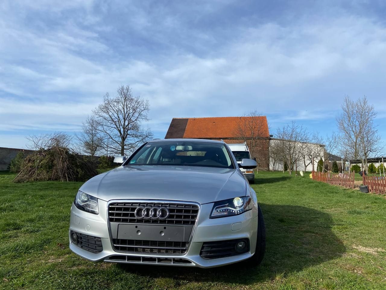 Audi a4 2.0tdi niski przebieg.