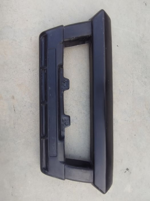 Grelha "mata-vacas" Pajero sport wagon e l200