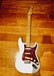 Fender Stratocaster Olhmpic White SQ Upgrade