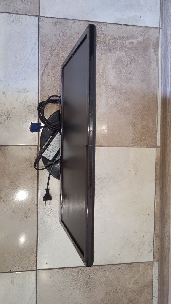 Full HD Монітор 22" Samsung S22C300B 75 Гц (DVI+VGA) 1920x1080)