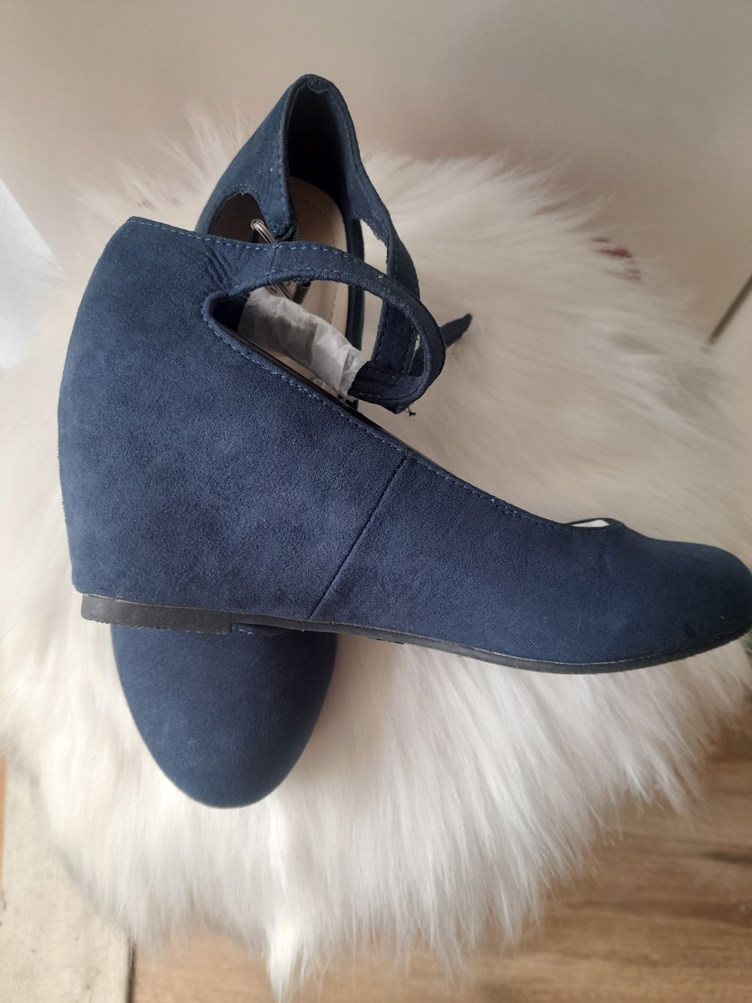 Buty nowe, nieużywane