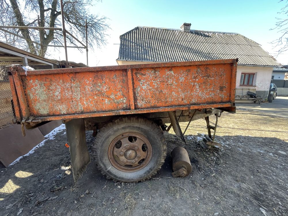 Продам тракторний прицеп одноосний