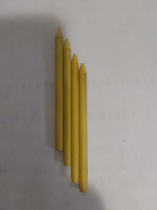 Minas amarelas para lapiseira 5.6 mm