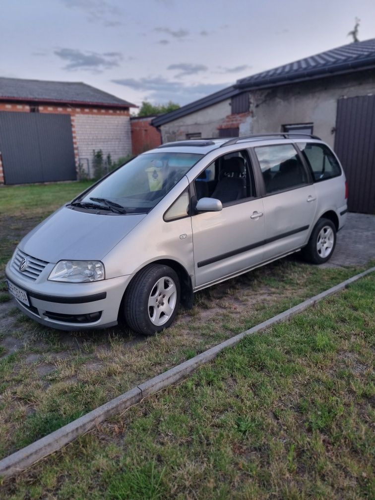 VWSharan 1.8T LPG 170KM Automat