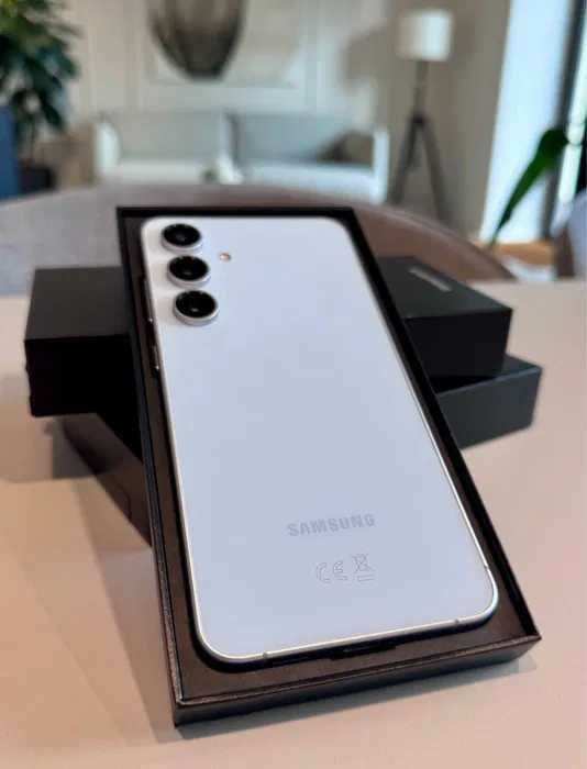 Mega okazja! Samsung Galaxy S24FE 128 GB – faktura VAT 23%, gwarancja!