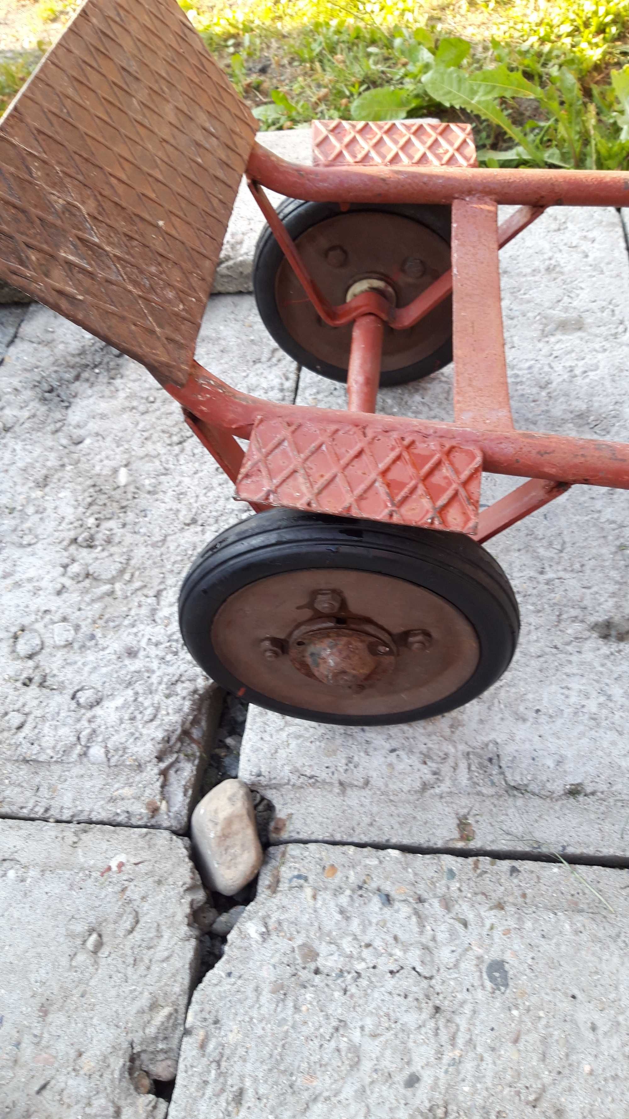 Wózek transportowy dwukołowy