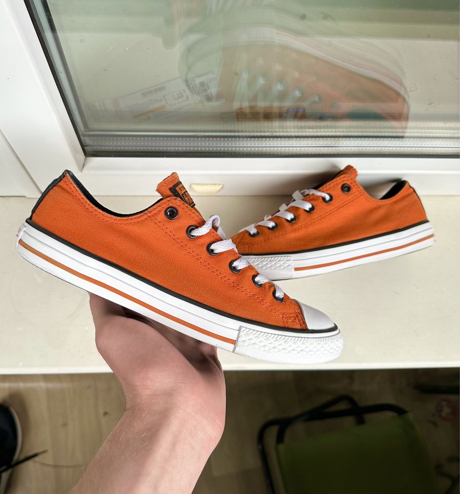 Оригінальні Converse Chuck Taylor Low 38-38,5 р