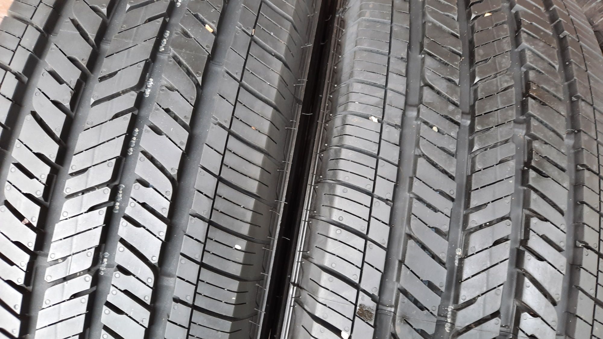 Bridgestone 255/70 R18 NOWE Dueler H/T Wrangler 2019