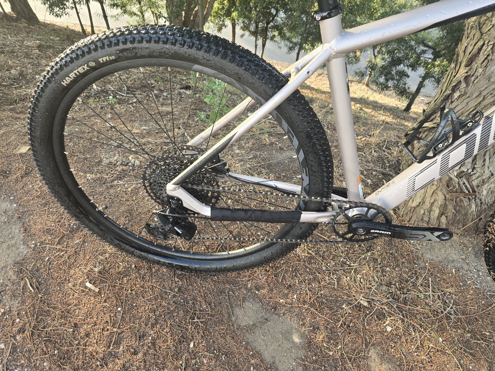 Btt  29 L 12x1v semi nova