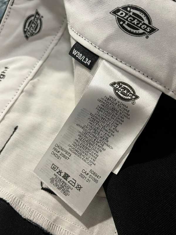 Dickies czarne męskie spodnie chinosy W38 L34