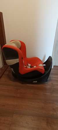 Fotelik samochodowy Cybex z bazą isofix