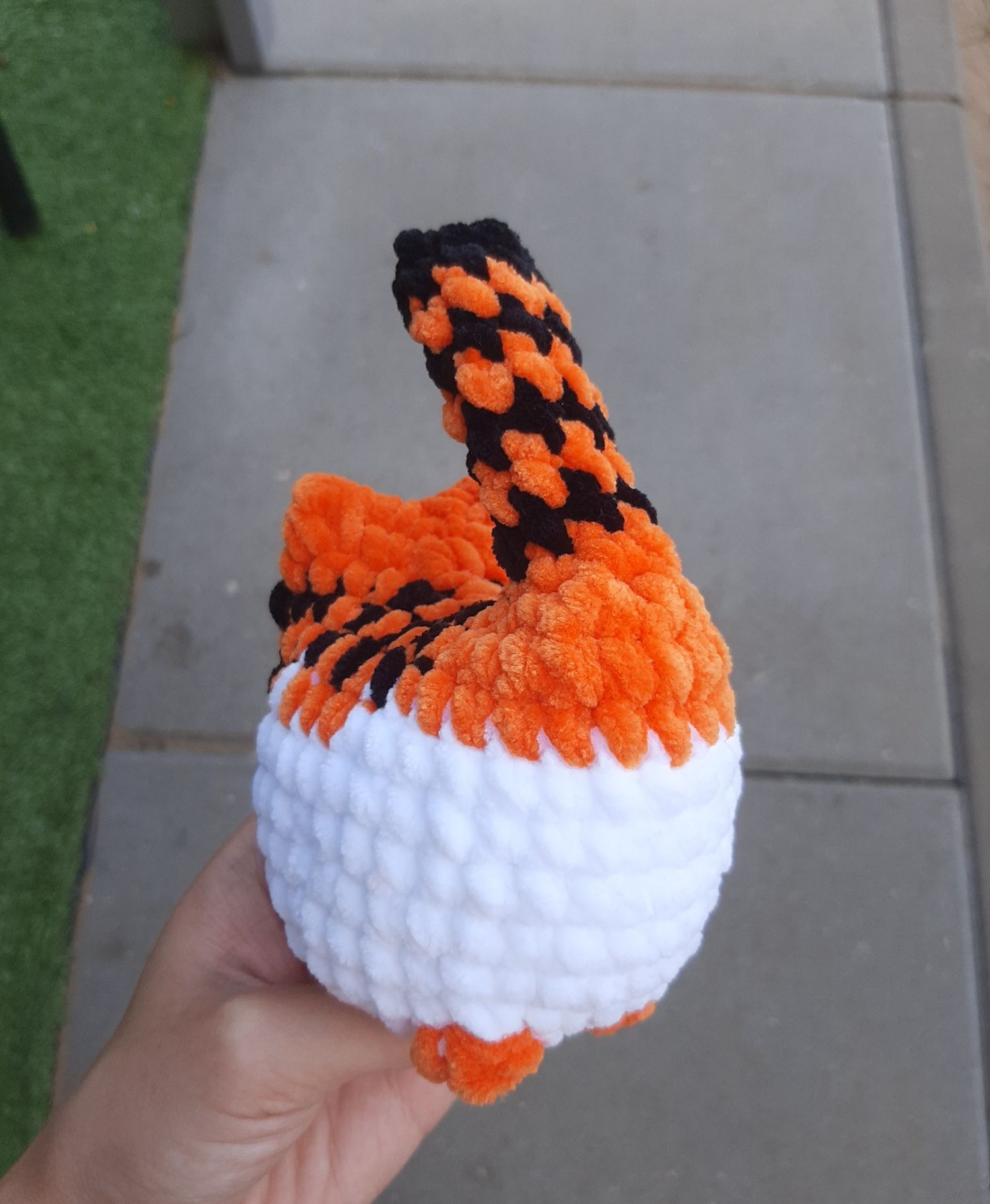 Trikolorka kotek na szydełku amigurumi