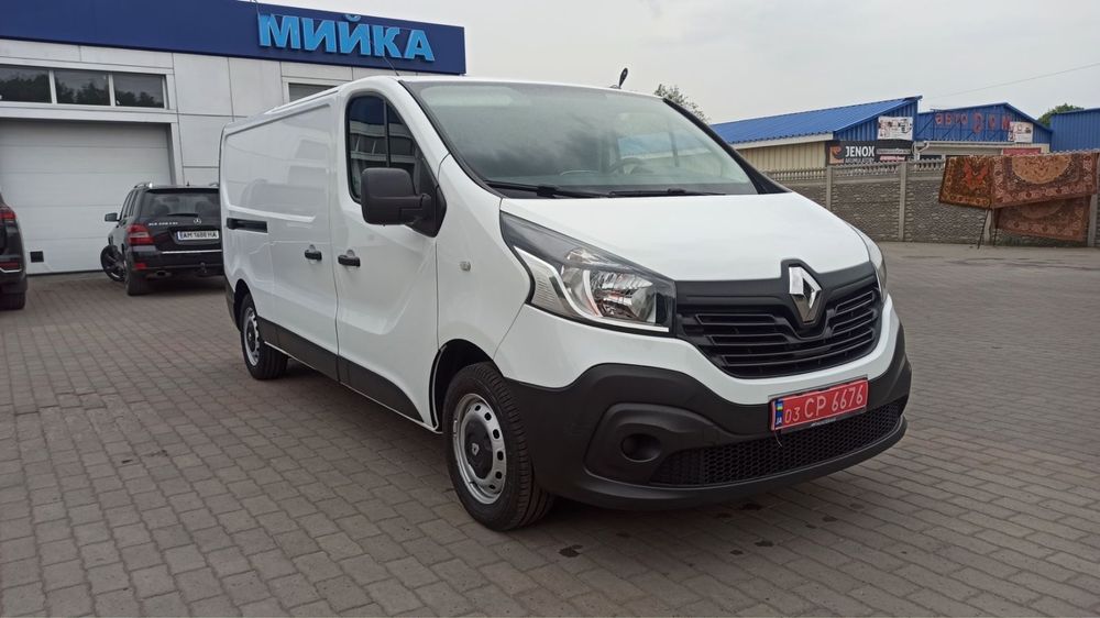 Renault trafic 3