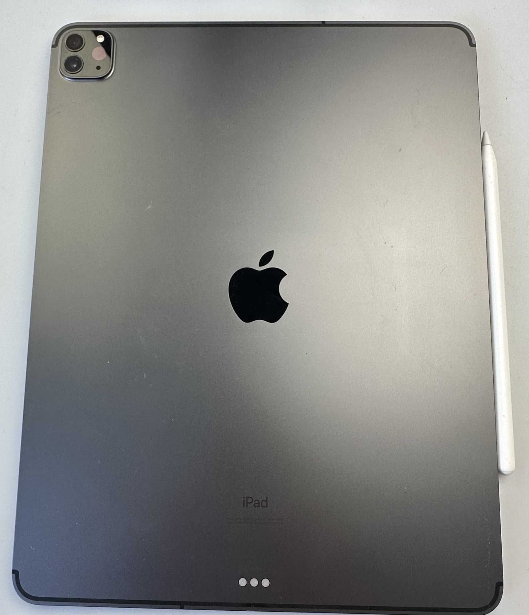 Ipad Pro 12,9 calowy 4 generacji z oryginalnym rysikiem Pencil
