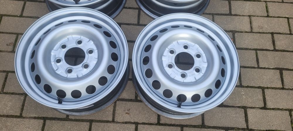 Felgi stalowe Mercedes Benz  sprinter 906 VW  crafter  6x130
