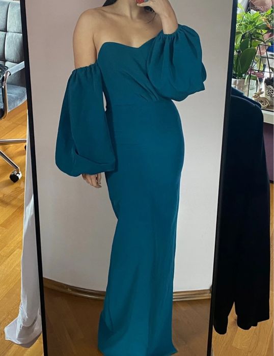 dopasowana sukienka maxi w kształcie syrenki kulunove