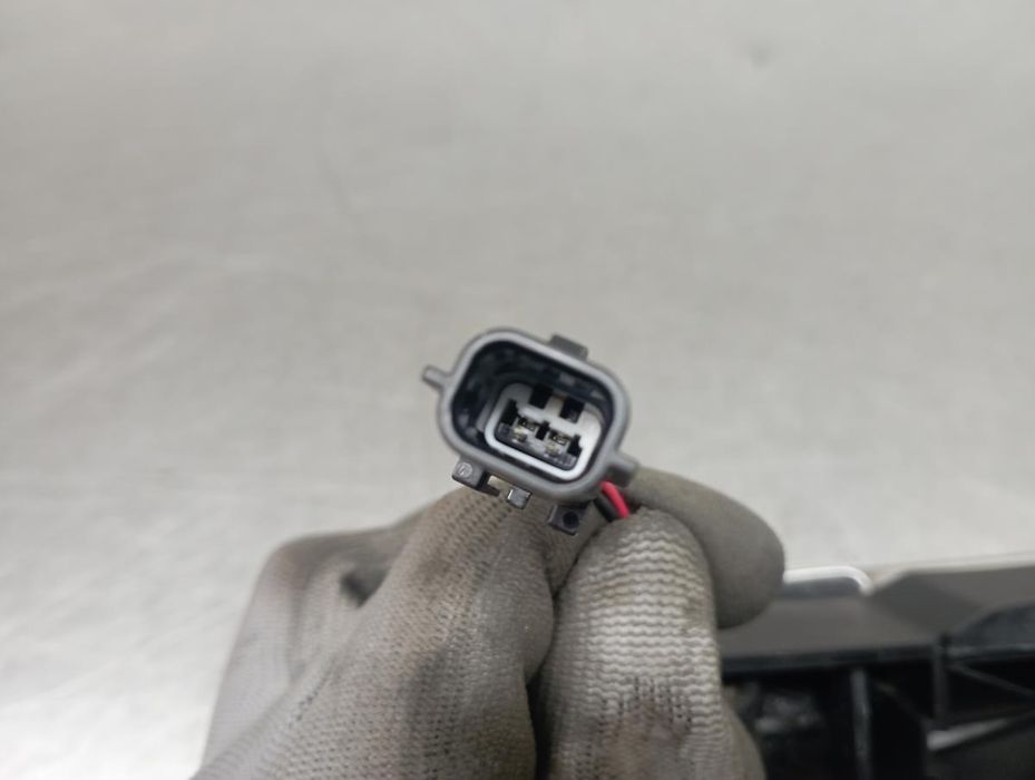 Puxador porta trás direito RENAULT Grand Scénic IV (R9_)