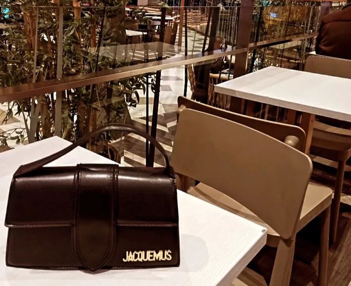 Mala preta jacquemus