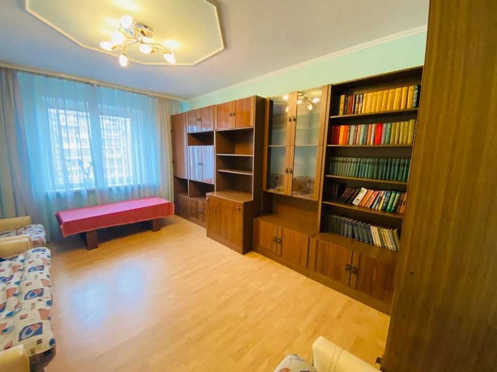 Продам бульшую, теплую 3 победа 6.Фанатзия