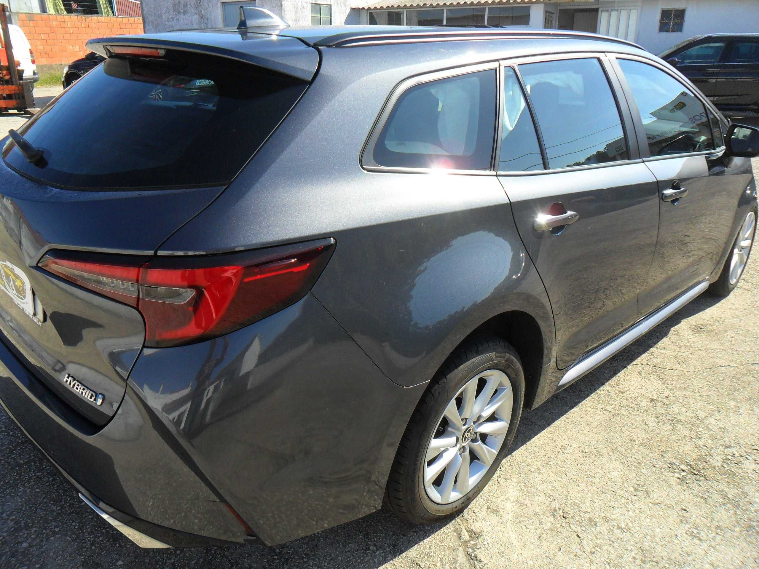 Toyota Corolla Touring Sports 1.8 Hybrid Comfort Plus 140cv (2024)