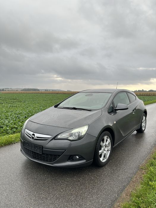 Opel astra j gtc 1.4 turbo opc line