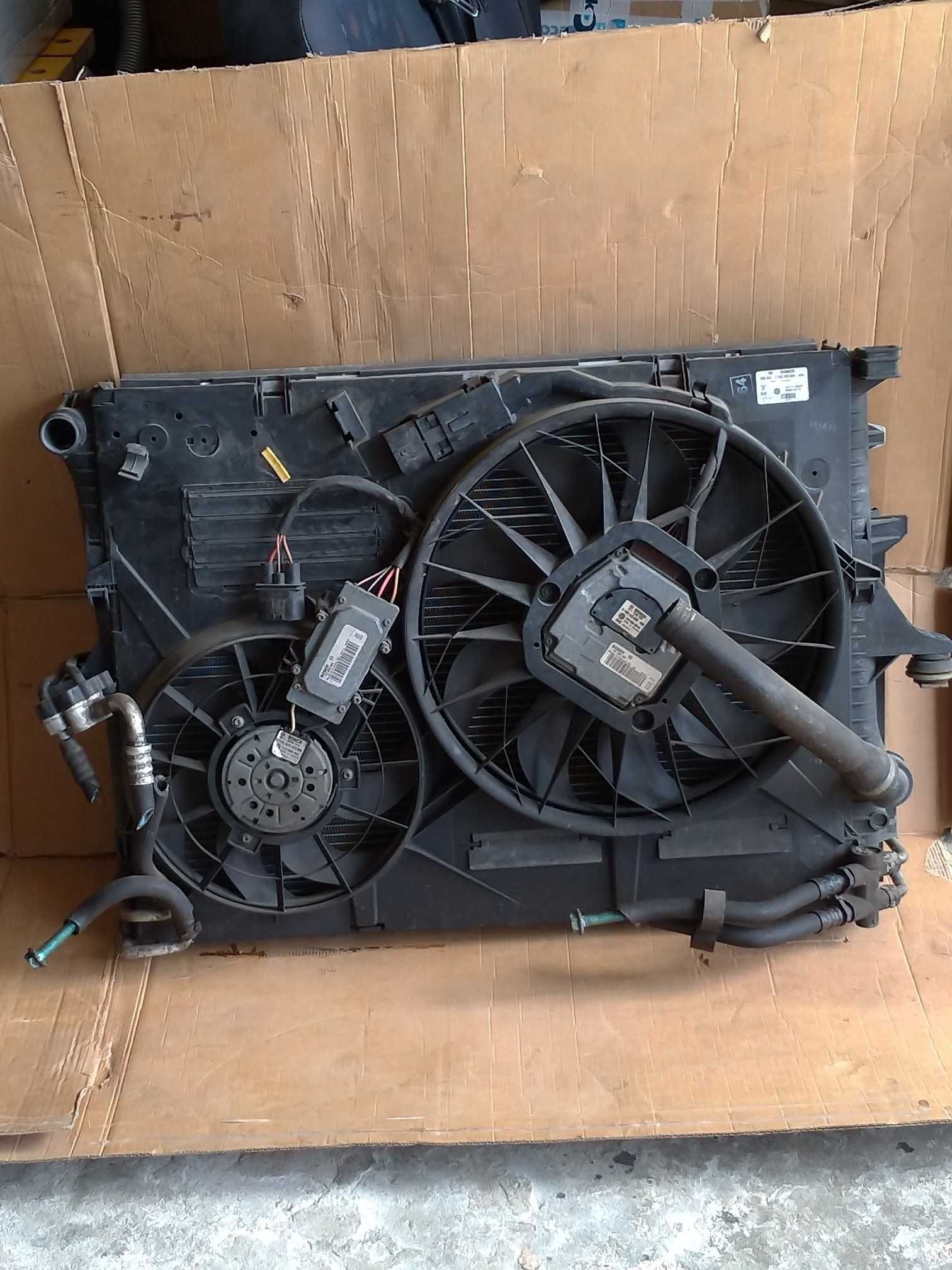 Radiador agua, ventilador original Bosch VW Touareg 3.2V6 AZZ.